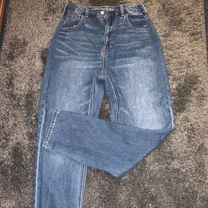 American Eagle Mom Jeans